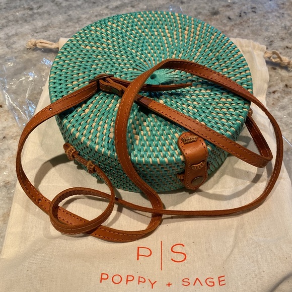 Poppy + Sage rattan cross body bag. Perfect for summer! 7.5” circumference. Cute - Picture 1 of 6